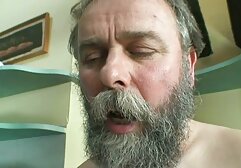 Bromo on fa un massaggio porno gratis amatoriale italiano ad Austin Sugar, ma dopo aver visto il suo culo rotondo si eccita