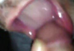 Pulcino caldo video porno amatoriali rubati nella sua figa sexy gioca in cam